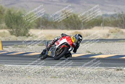 media/Oct-30-2025-Racers Edge (Thu) [[dabbdaf680]]/3-B Group/Session 5 (Turn 6)/